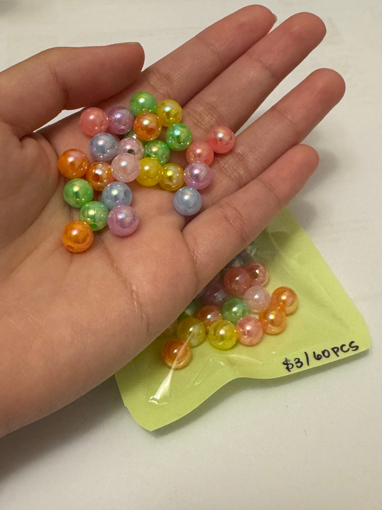 8mm round beads( 60pcs-random colors)