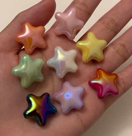 Uv coated Star beads (8pcs)