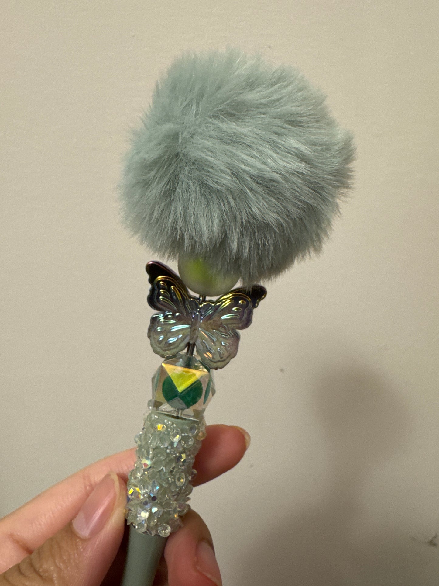 POMPOM AND BUTTERFLY PEN (Click here for more)
