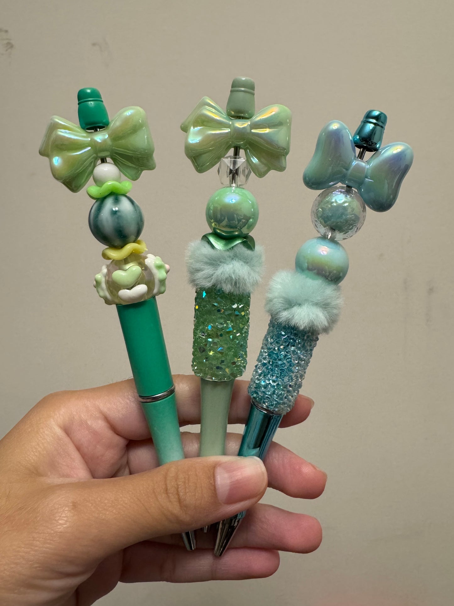 Bow beaded pen (Click here to choose design)