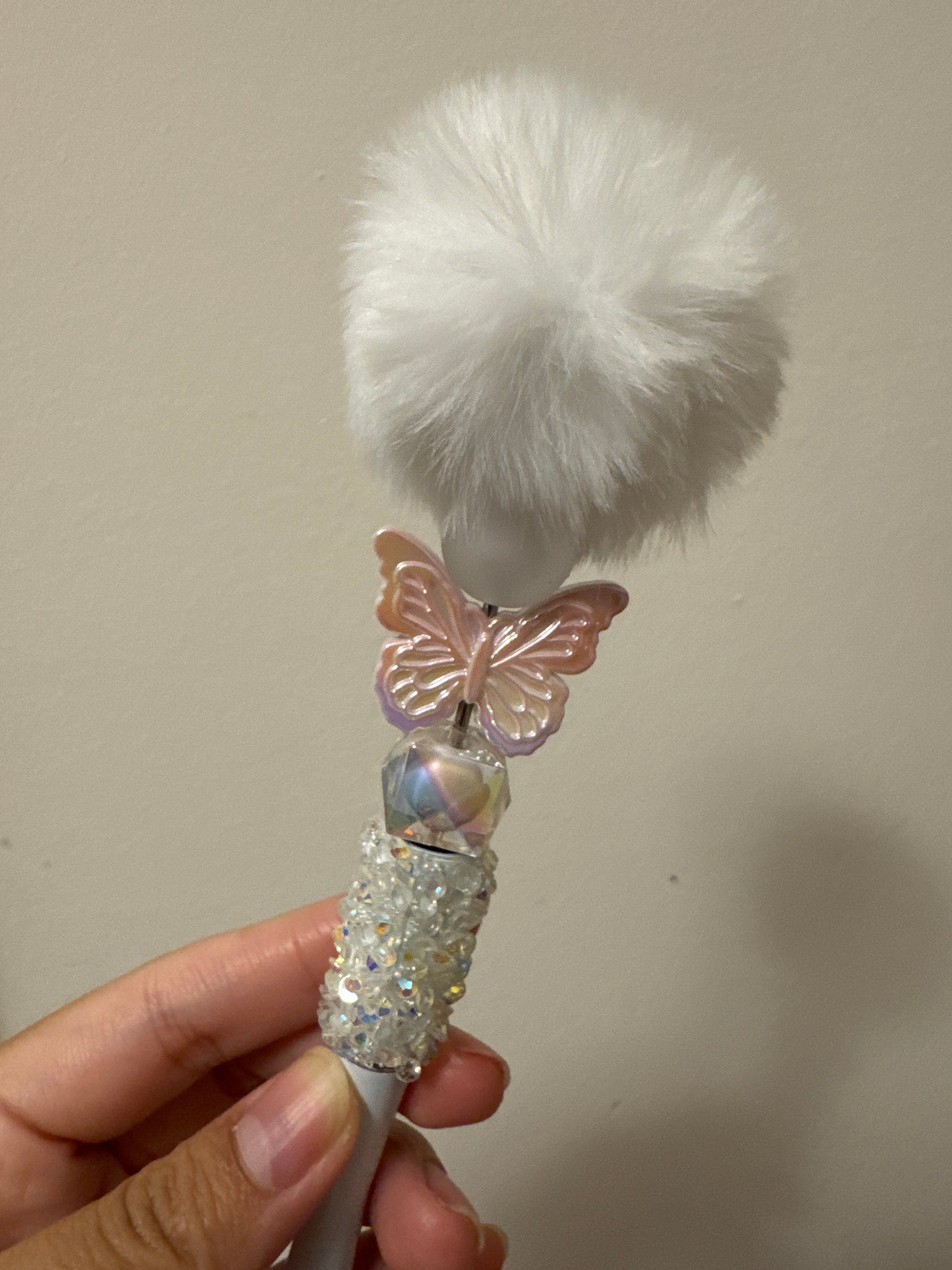 POMPOM AND BUTTERFLY PEN (Click here for more)