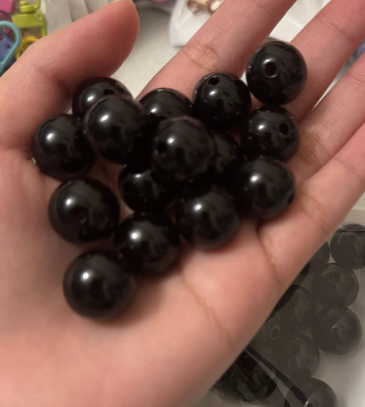 30 pcs - 15mm Round beads