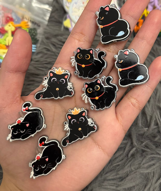Black cat beads (8pcs)